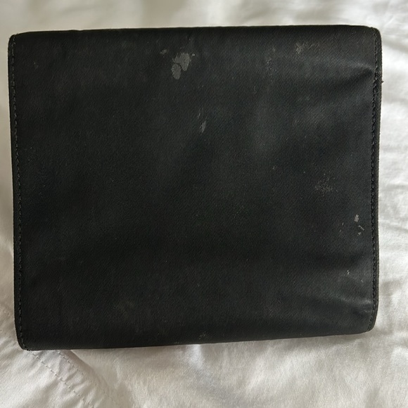 Prada Wallet - Picture 3 of 9